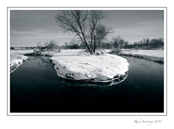river-scenic-3-b-n-w-frm.jpg