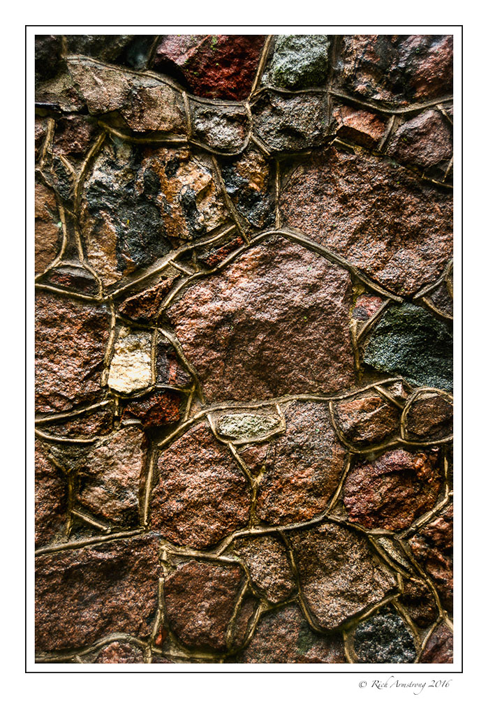 Rock-wall-1.jpg