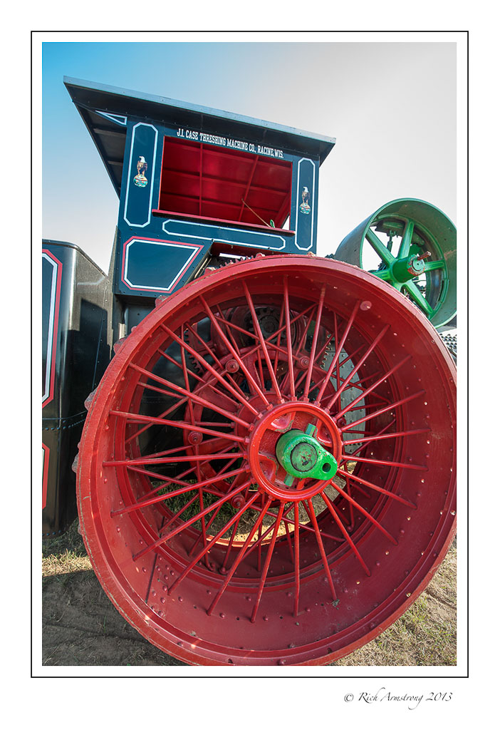 steam-tractor-wheel-frm.jpg